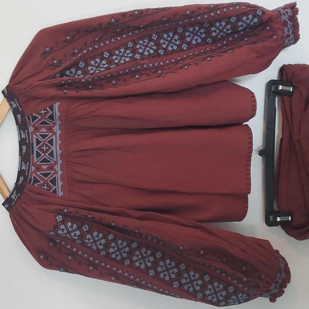 NWT Free people wrap skirt and boho embroidered crop top - Picture 6 of 13